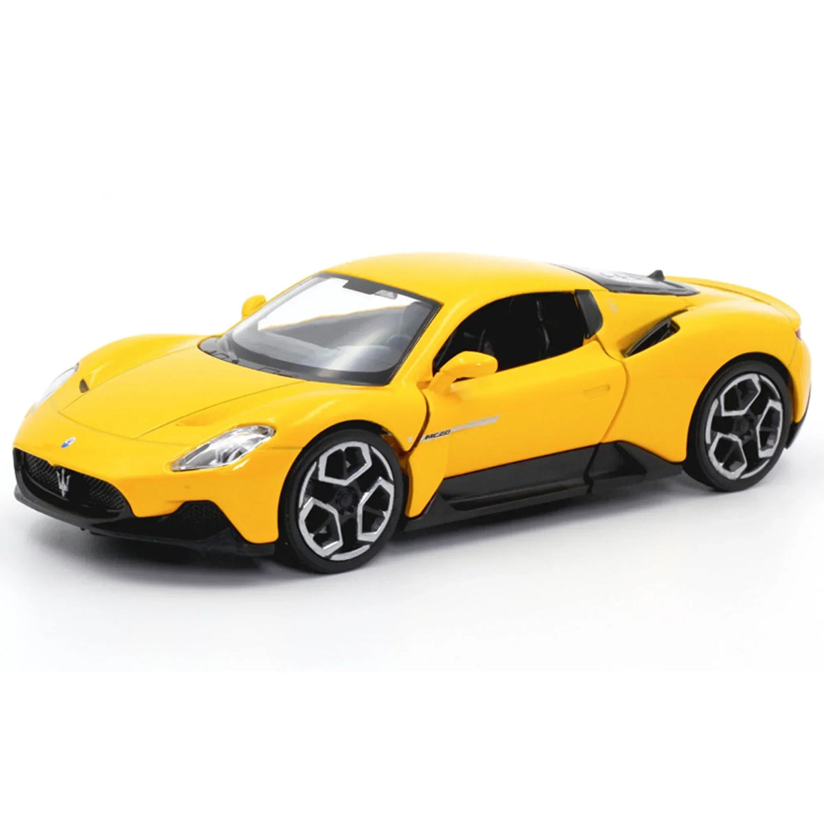 Maserati MC20, 1:32 Scale (Yellow) — image 1