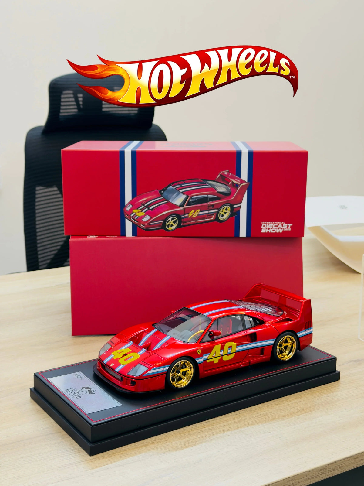 Larry Wood International Diecast Show The legend Asia Tour Ferrari F40 Resin (Limited to 100) 2026, 1:18 Scale (Red) — image 10