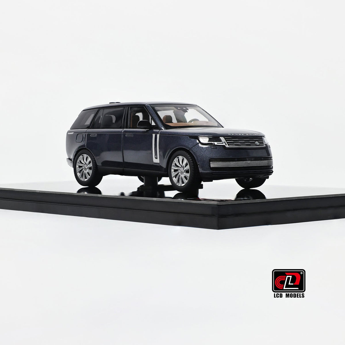 Land Rover Range Rover SV SERENITY, 1:43 Scale (Blue) — image 4