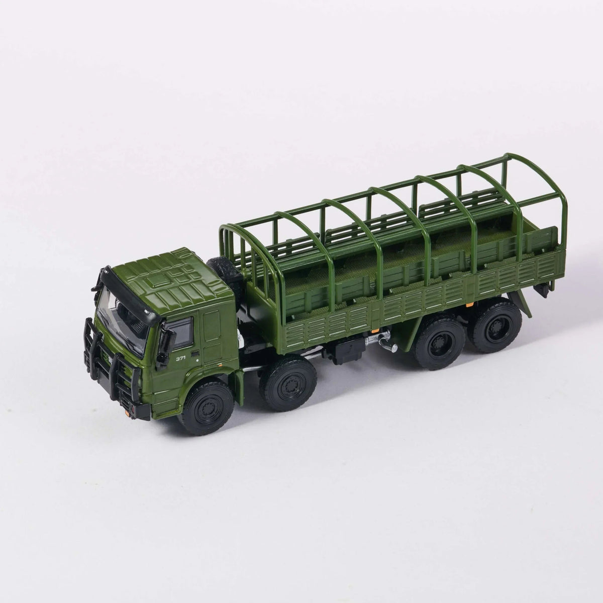 Howo 1006 Military Truck, 1:64 Scale (Army Green) — image 2