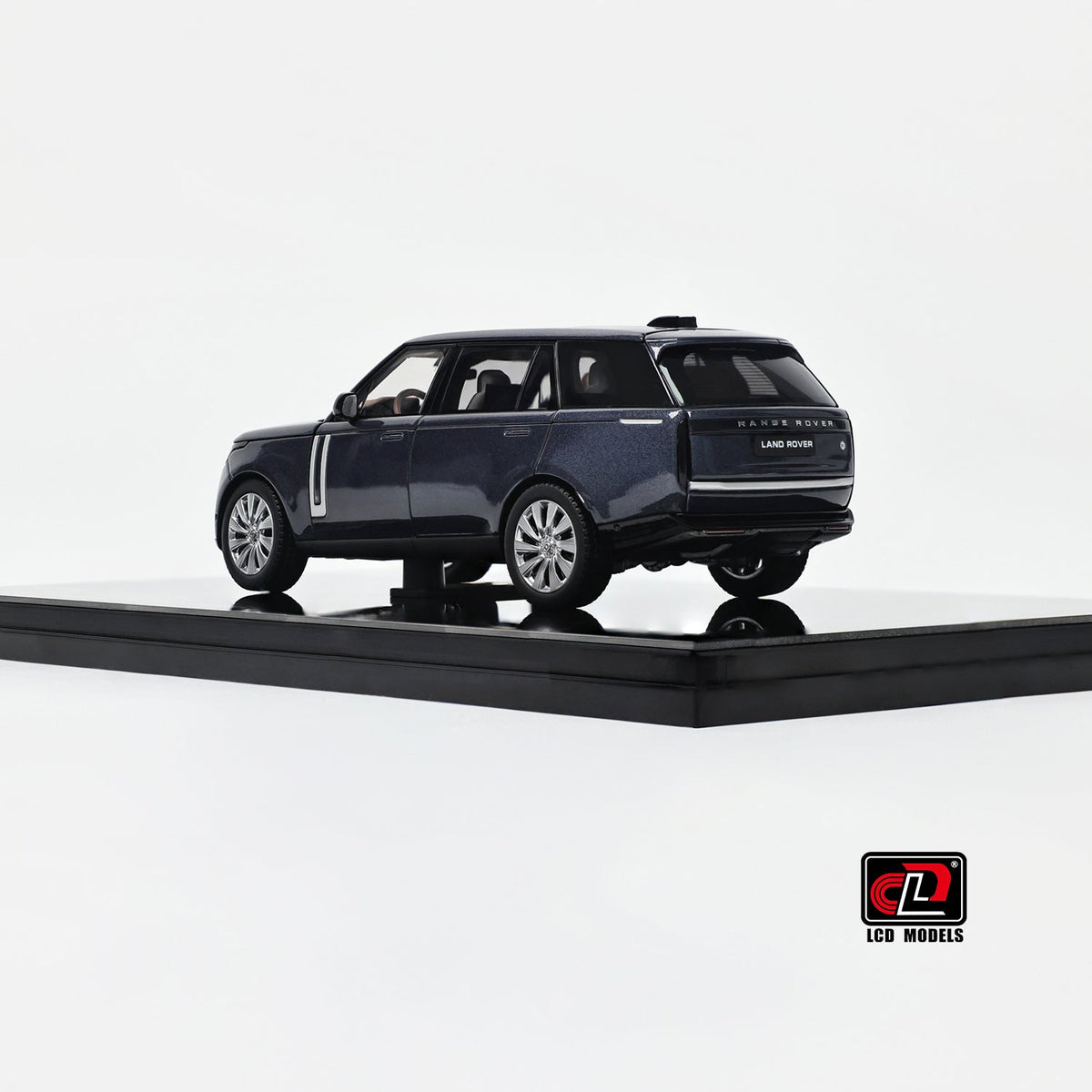 Land Rover Range Rover SV SERENITY, 1:43 Scale (Blue) — image 3