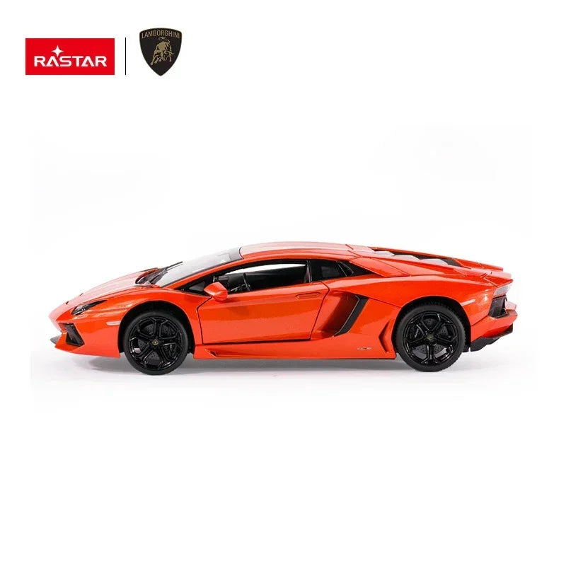 Lamborghini Aventador LP700, 1:18 Scale (Orange) — image 3