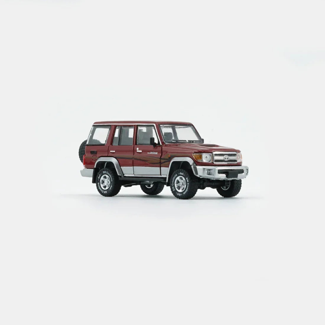 Toyota Land Cruiser LC76, 1:64 Scale (Dark Red) — image 5