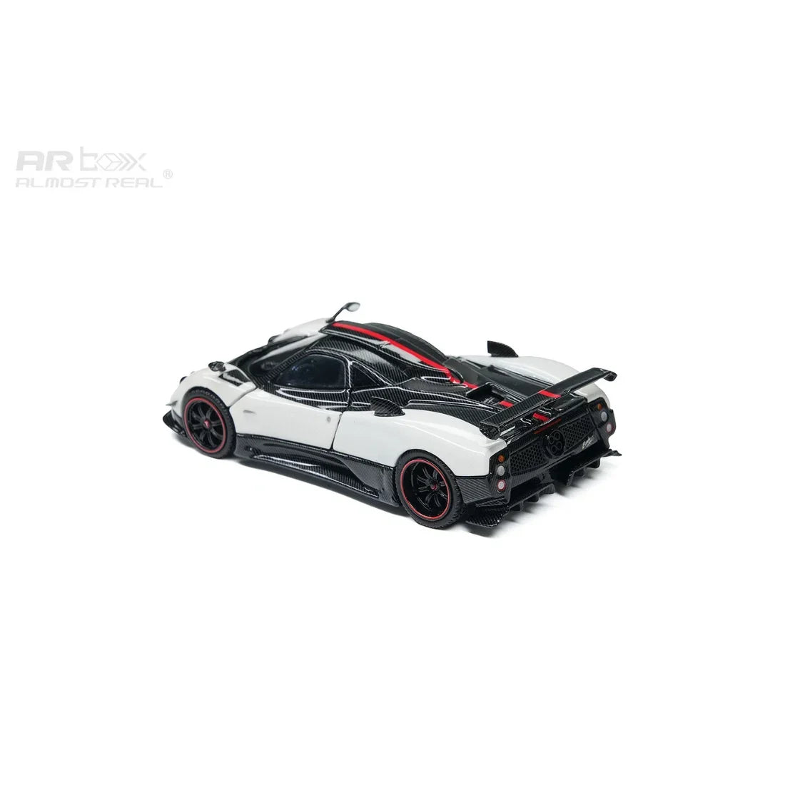 *PRE-ORDER* Pagani Zonda Cinque Coupe - 2009 - Bianco Benny, 1:64 Scale — image 3