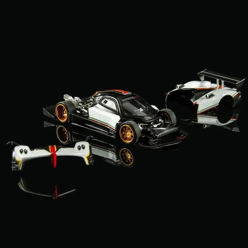 *HEC 2026* Pagani Zonda R, 1:64 Scale (White) — image 6