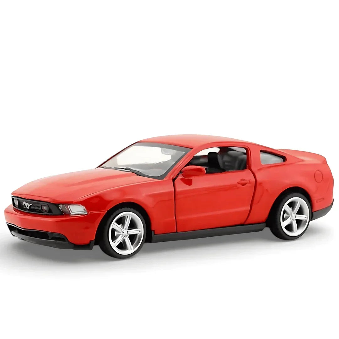 Ford Mustang GT, 1:43 Scale (Red) — image 1