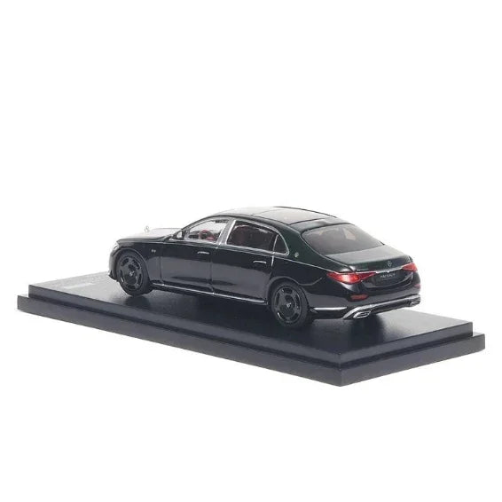 Mercedes-Benz Maybach S 680 V12 Edition - 2025, 1:64 Scale (Olive Metallic / Obsidian Black) — image 4