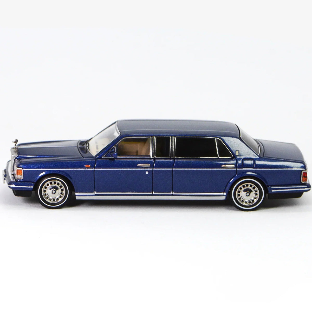 *HEC 2026* Rolls-Royce Silver Spur Park Ward 1998, 1:64 Scale (Blue) — image 2