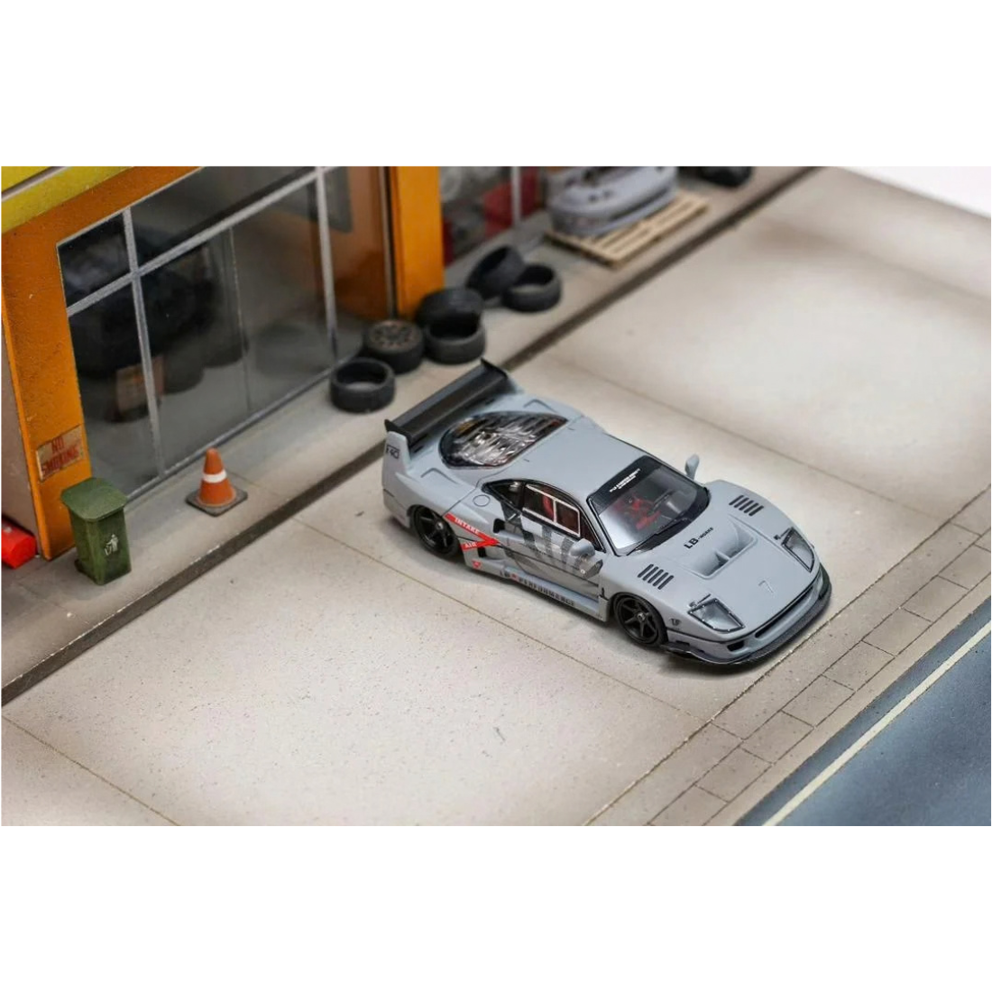 LBWK F40 (Limited to 499), 1:64 Scale (Grey) — image 5