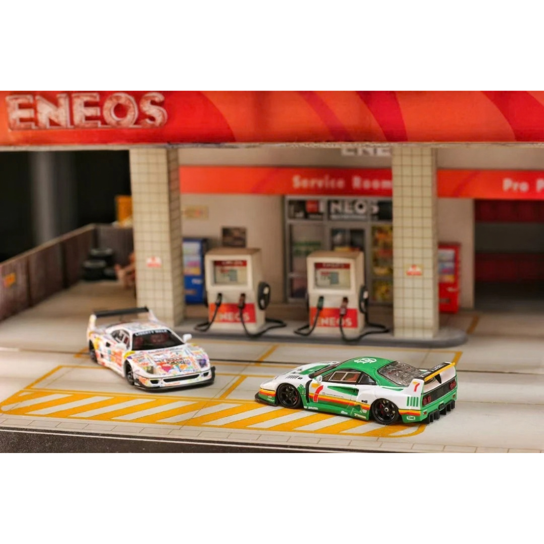 LBWK Ferrari F40, 1:64 Scale — image 3