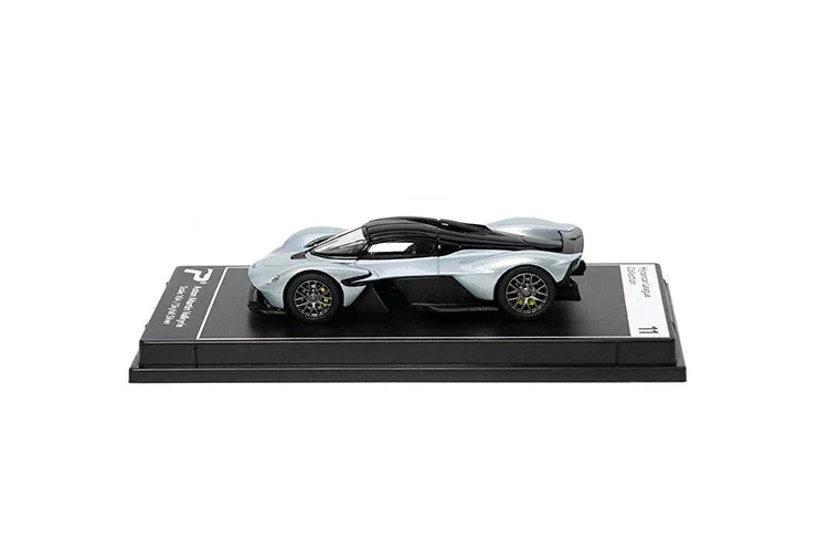 Aston Martin Valkyrie, 1:64 Scale (Silver) — image 2