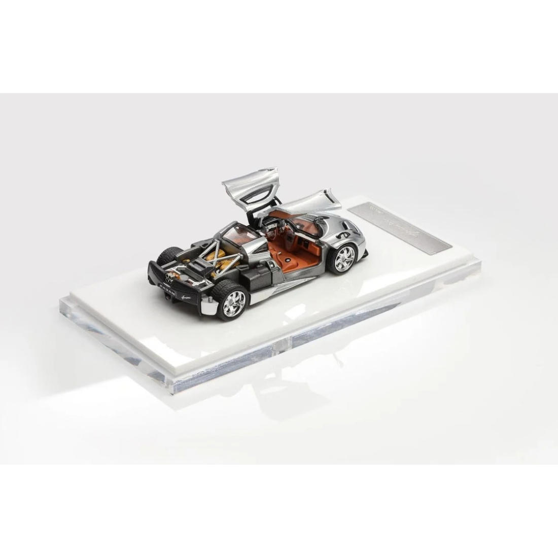 Pagani Huayra, 1:64 Scale (Silver) — image 2