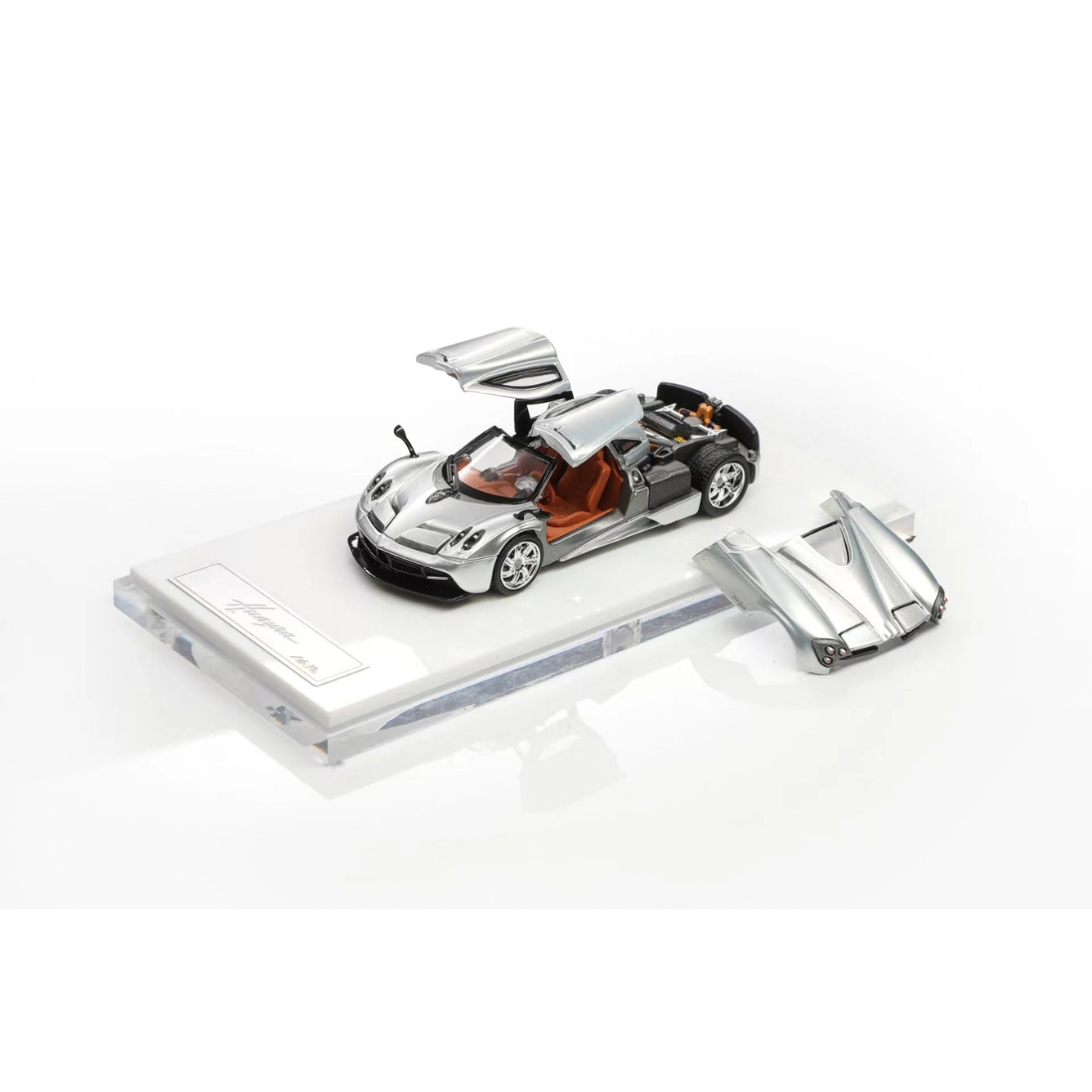 Pagani Huayra, 1:64 Scale (Silver) — image 1