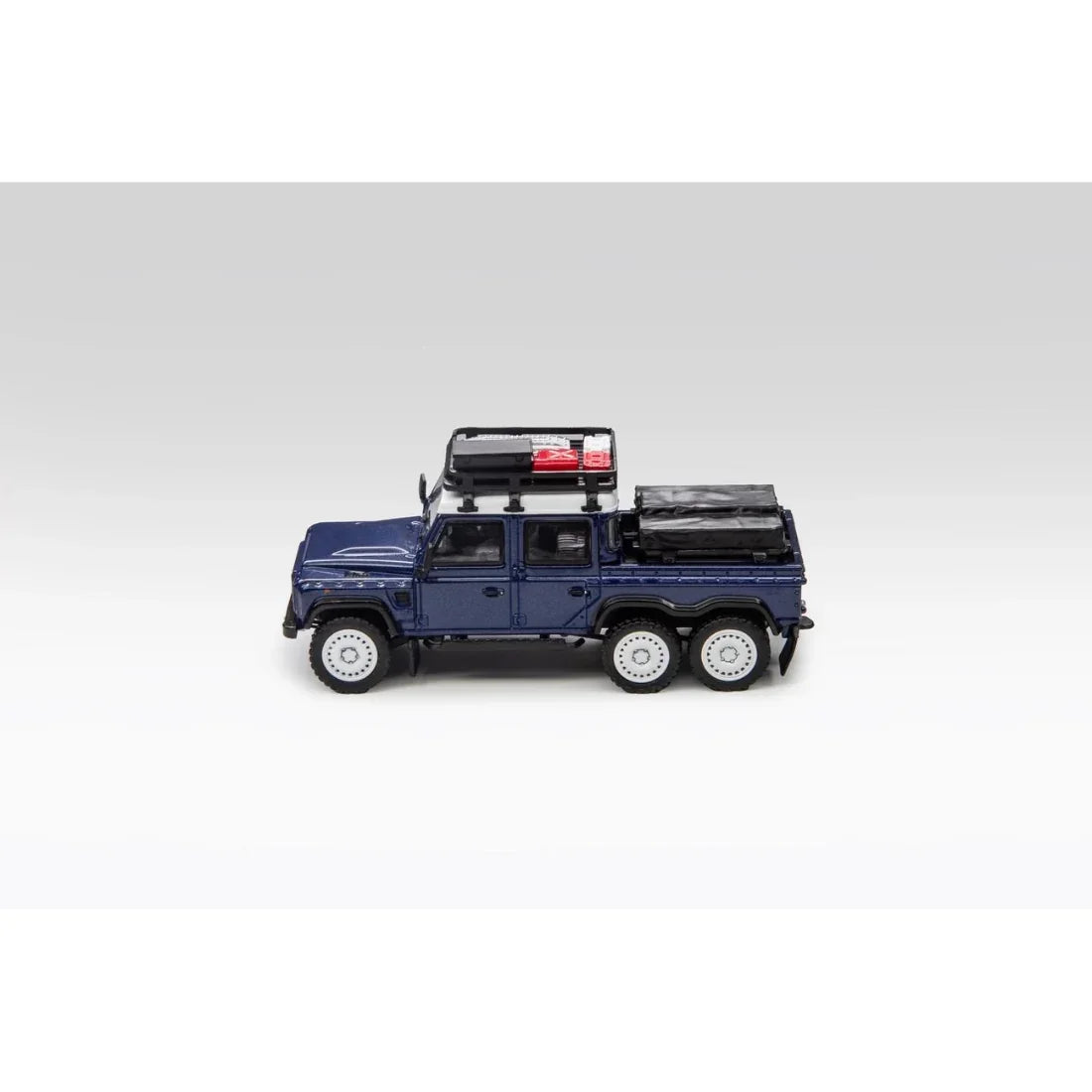 *PRE-ORDER* Defender 6x6 with Accessories, 1:64 Scale (Blue) — image 3