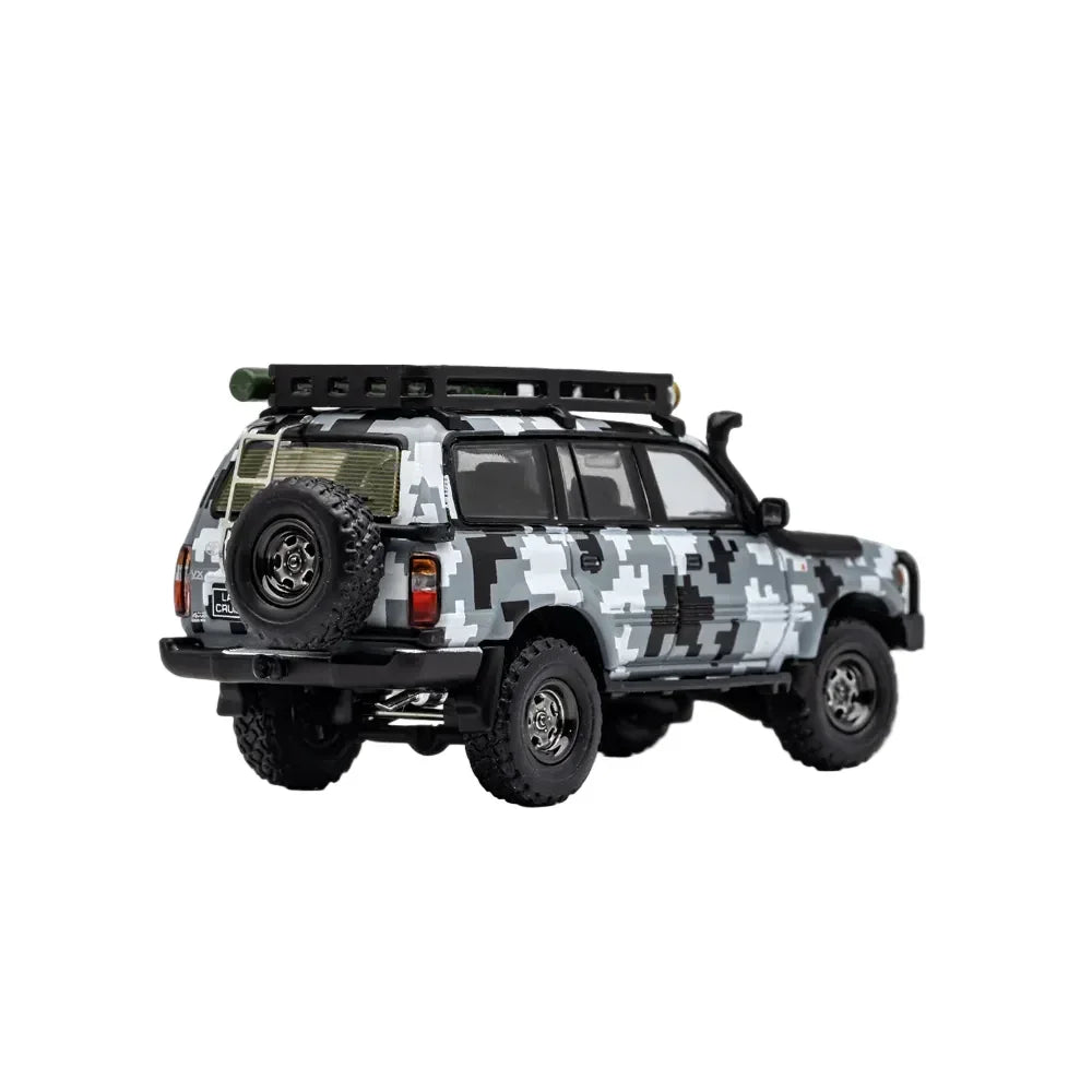 Toyota Land Cruiser LC80 Modified Version, 1:64 Scale (Grey) — image 3