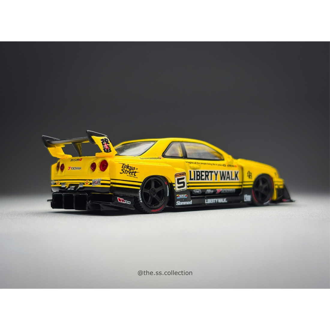 Nissan Skyline ER34 LBWK, 1:64 Scale (Yellow) — image 3