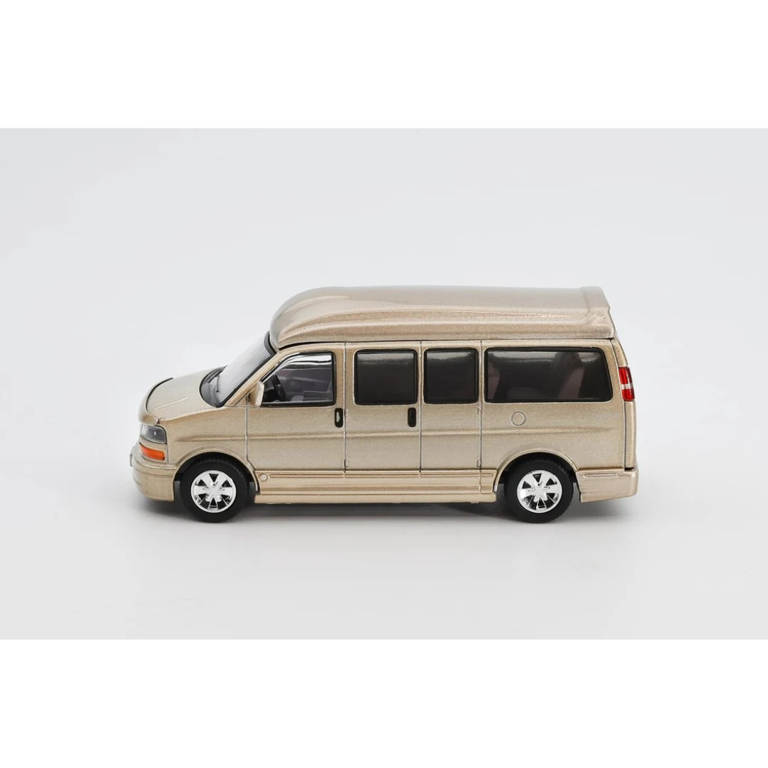 *PRE-ORDER* GMC Savana, 1:64 Scale (Golden) — image 2