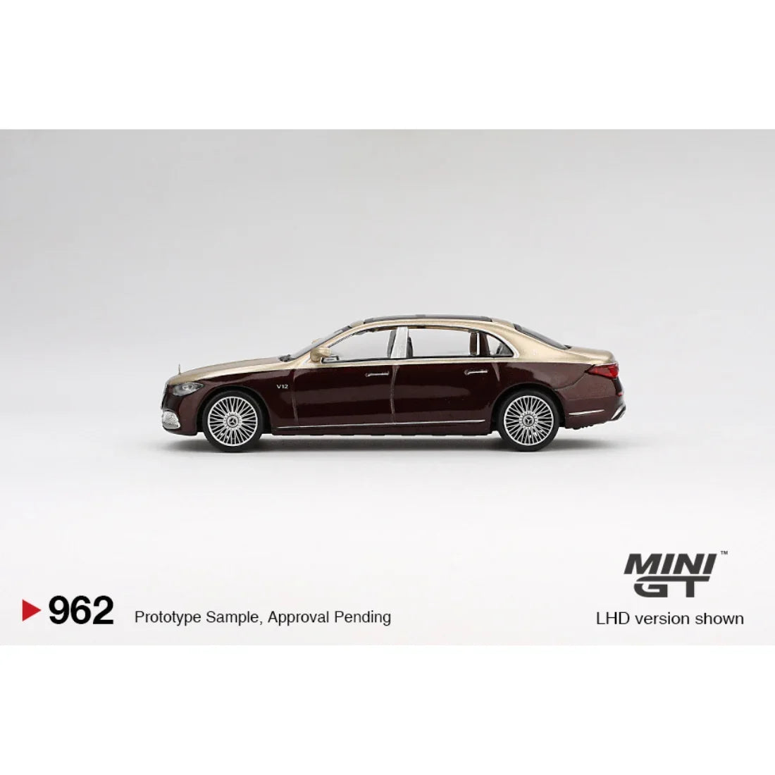 Mercedes-Maybach S 680 Gold / Dark Red Metallic, 1:64 Scale — image 3
