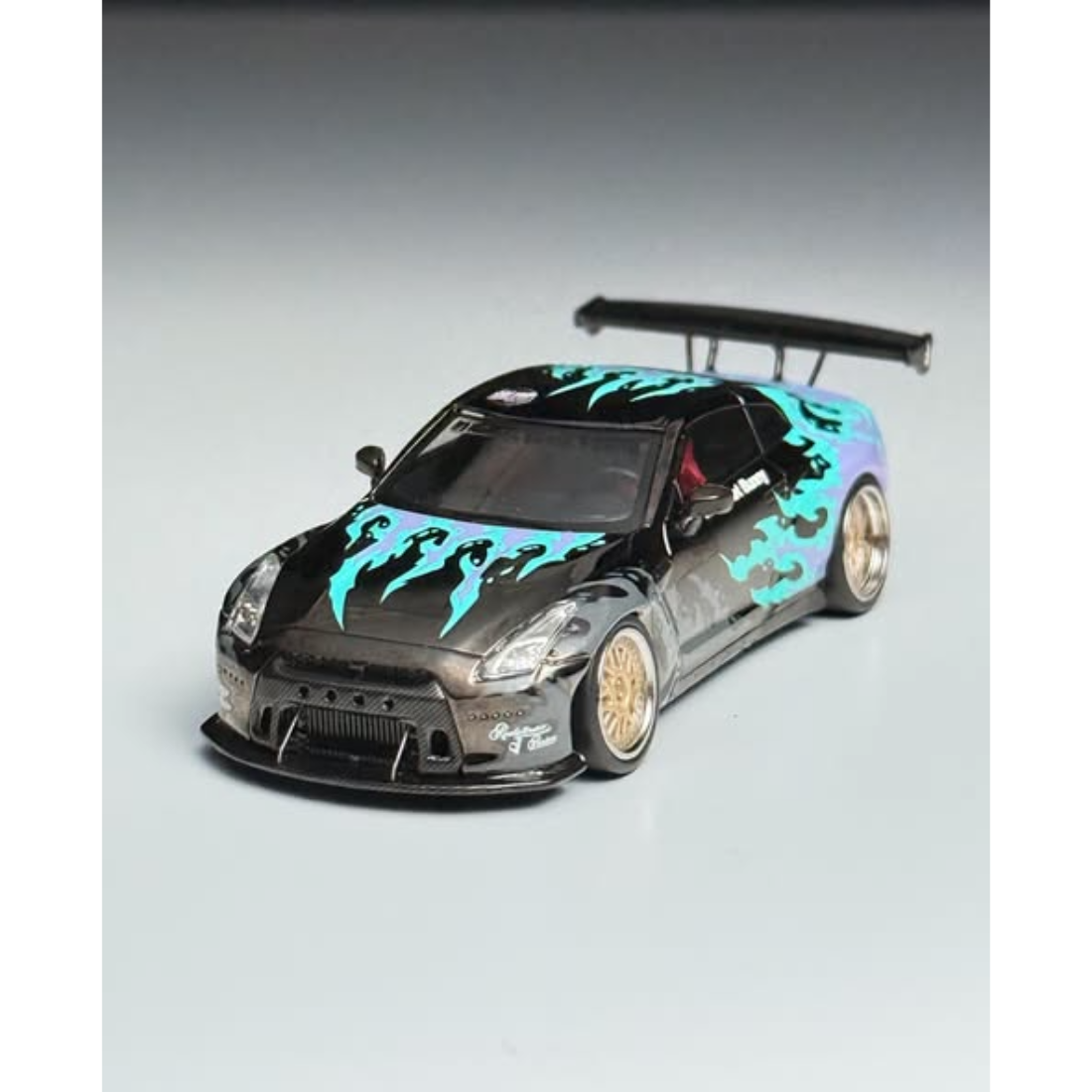 *MHDE 2026* Pandem Nissan GTR (R35) V1 Blue Flames (Limited to 500pcs), 1:64 Scale — image 1