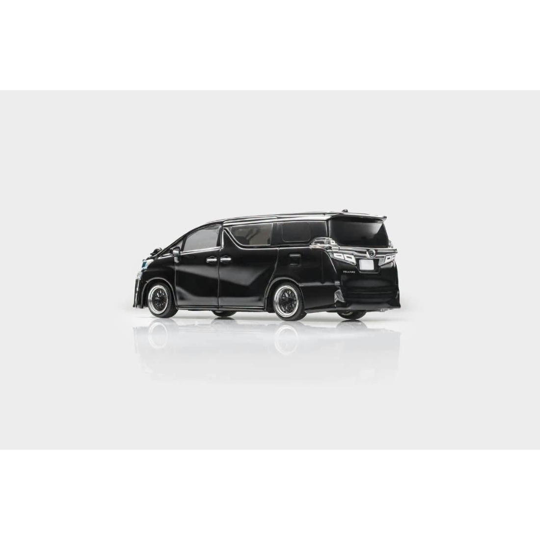 *PRE-ORDER* Toyota Vellfire H30W Customized Version, 1:64 Scale (Black) — image 3