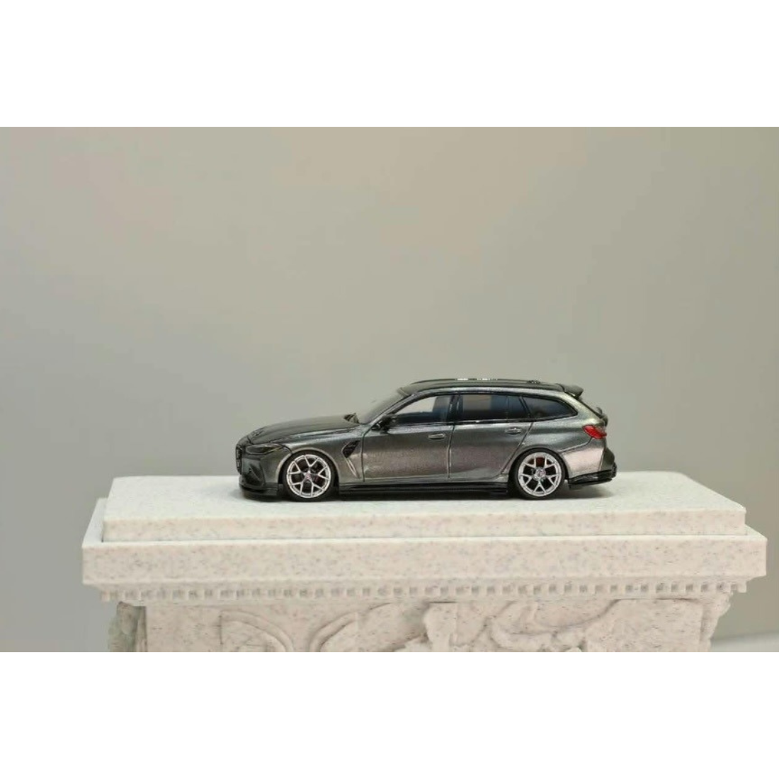 *PRE-ORDER* G81 M3 Touring ADRO Body Kit Grey (Limited to 500pcs), 1:64 Scale — image 3