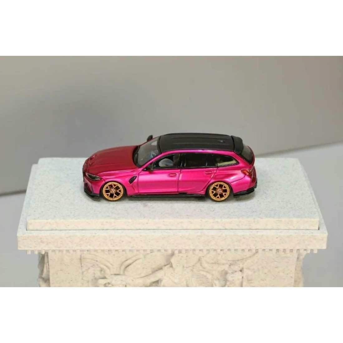 *PRE-ORDER* G81 M3 Touring ADRO Body Kit Metallic Rose Red (Limited to 500pcs), 1:64 Scale — image 2
