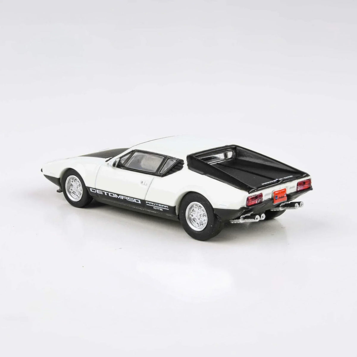 De Tomaso Pantera RHD 1972, 1:64 Scale (White) — image 4