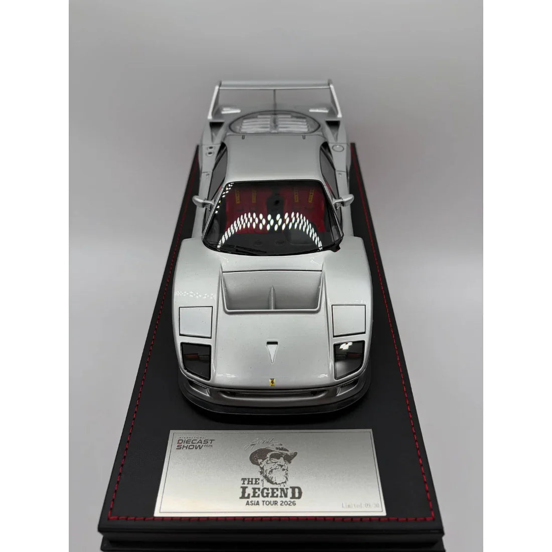Larry Wood International Diecast Show The legend Asia Tour Ferrari F40 Resin (Limited to 30) 2026, 1:18 Scale (Silver) — image 5