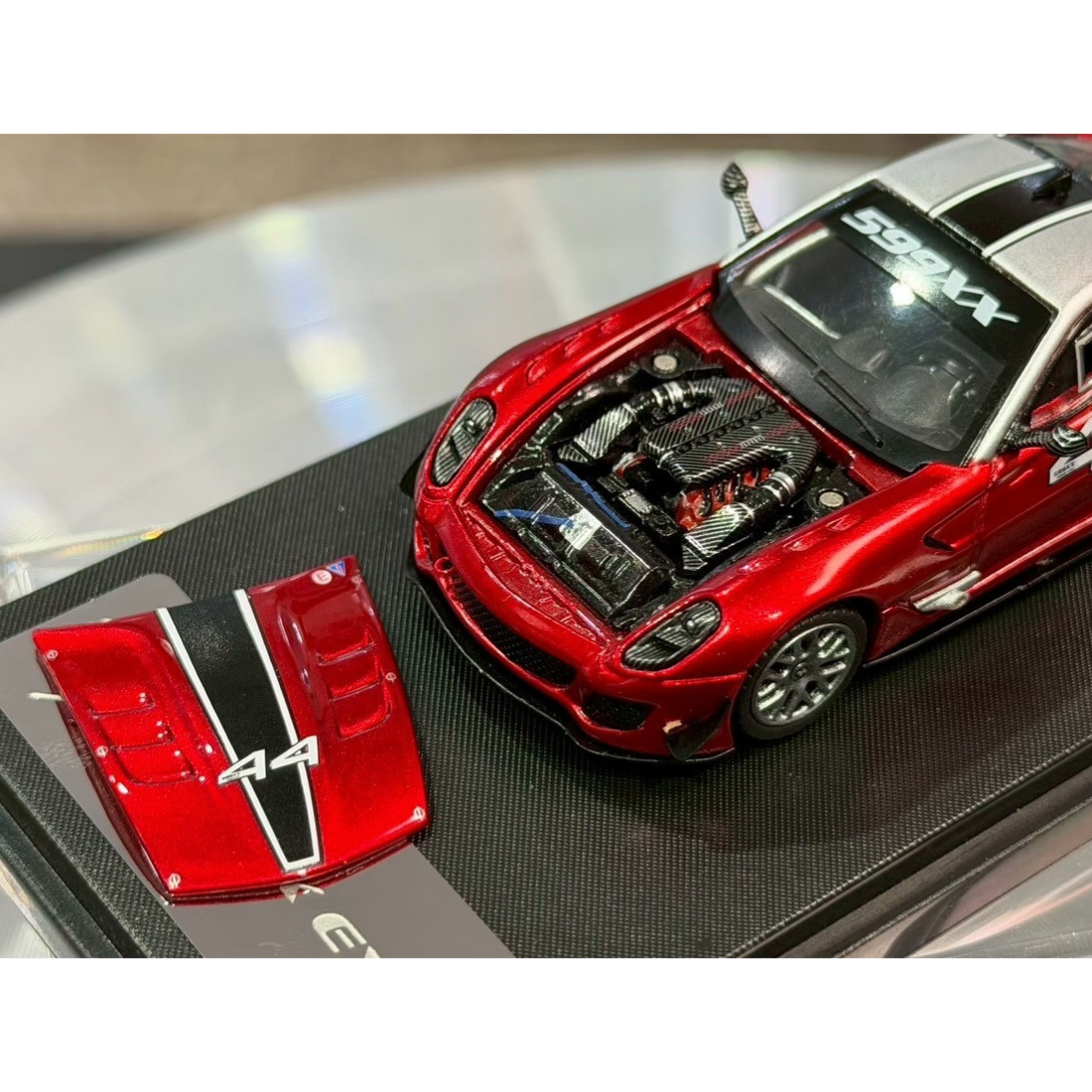 Ferrari 599XX EVO, 1:64 Scale — image 1