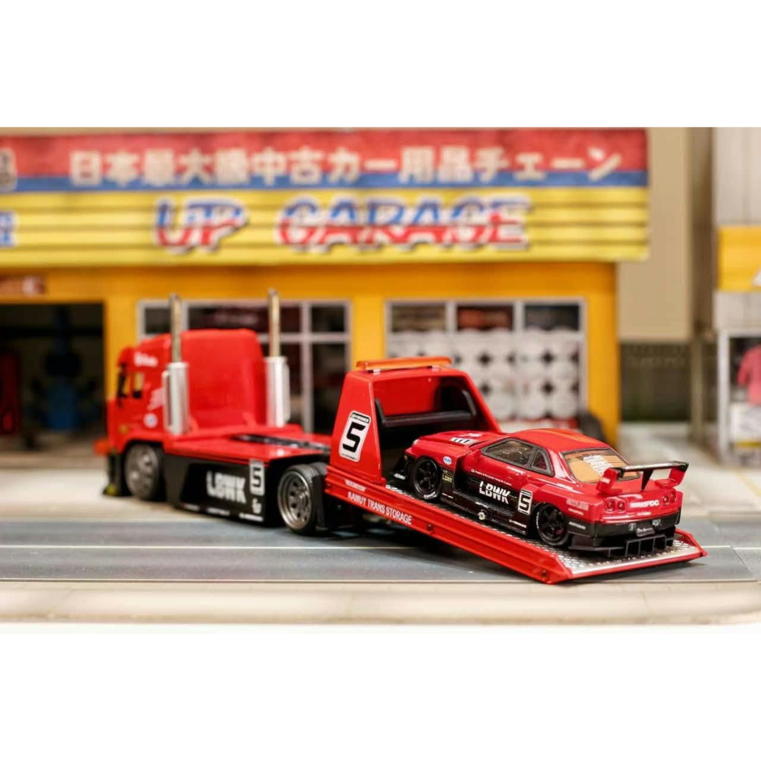 *PRE-ORDER* Lamaz Tow LB #5, 1:64 Scale (Red) — image 5
