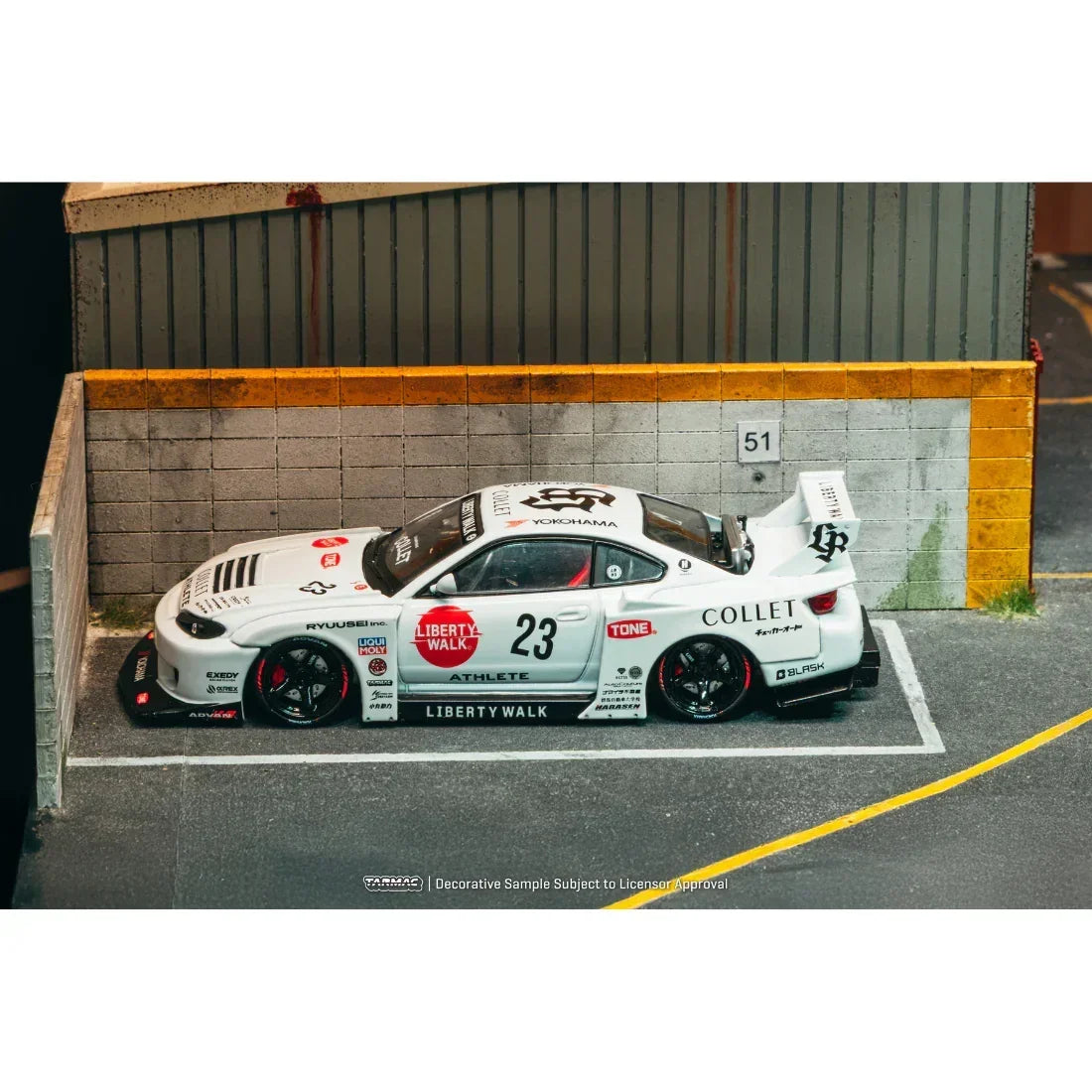 *PRE-ORDER* LB-Super Silhouette Nissan SILVIA (S15) Drift (Open Bonnet & with Engine Compartment) 2025, 1:64 Scale — image 4