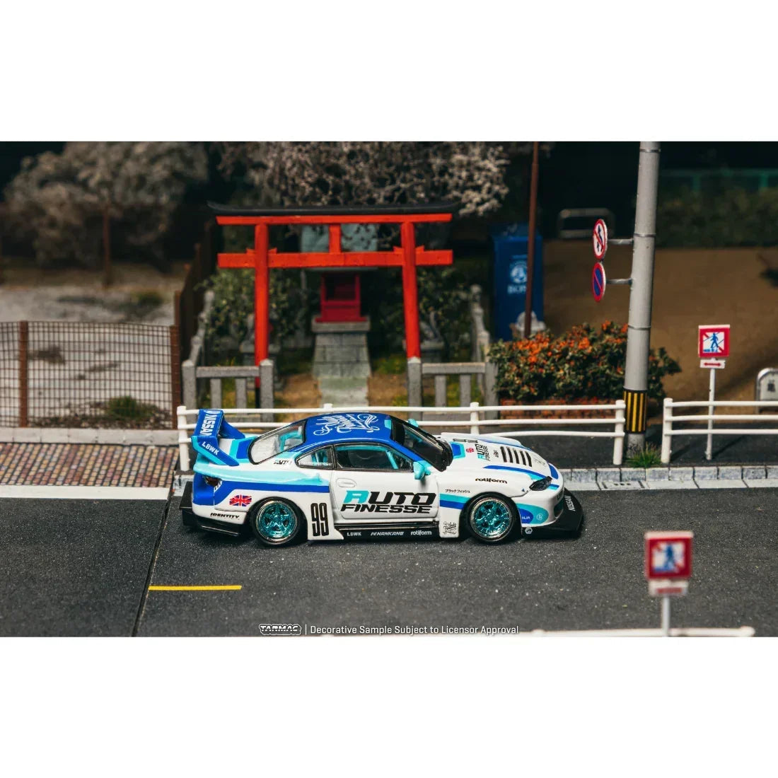 *PRE-ORDER* LB-Super Silhouette Nissan SILVIA (S15) Auto Finesse, 1:64 Scale — image 5