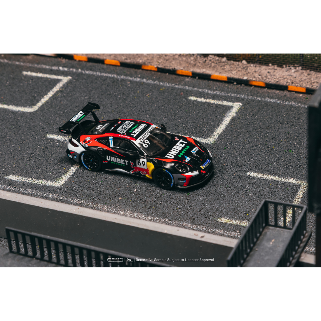 *PRE-ORDER* Porsche diecast 911 GT3 Cup (992) Porsche Carrera Cup Benelux 2024 Kalle Rovanperä, 1:64 Scale — image 5