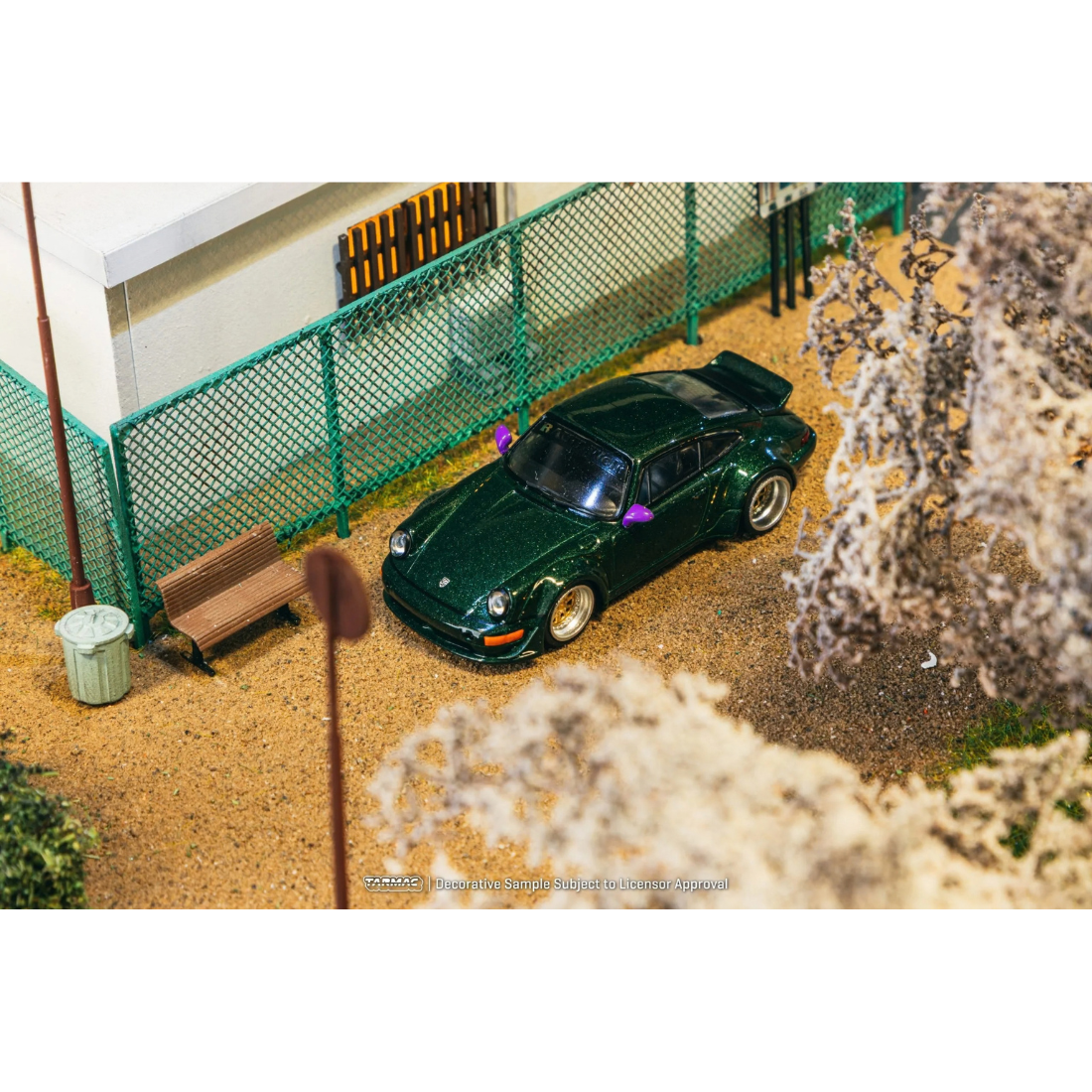 Porsche RWB 964, 1:64 Scale (Green) — image 3