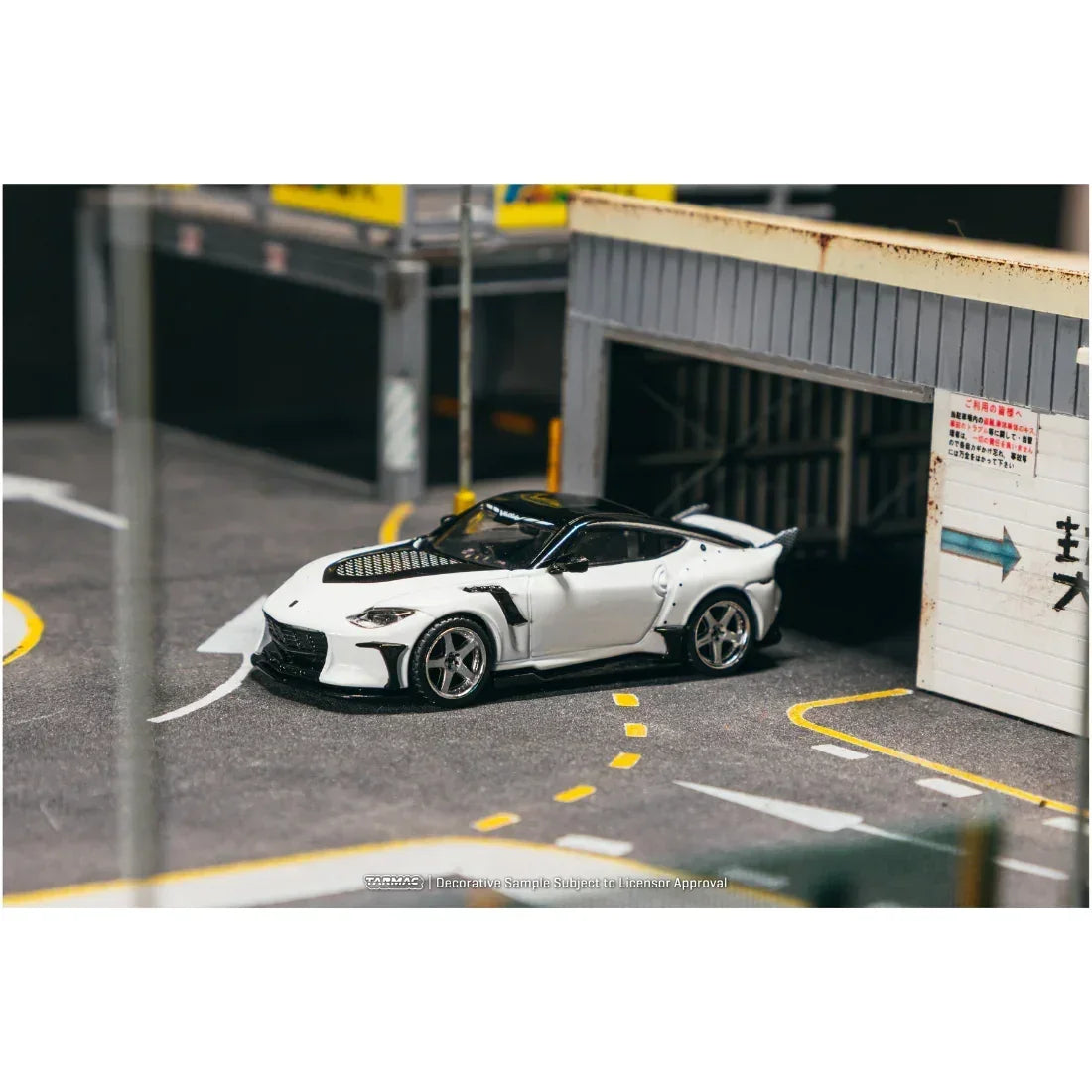 *PRE-0RDER* Nissan VeilSide FFZ400 Fairlady Z Chance of Chase Car, 1:64 Scale (White) — image 3