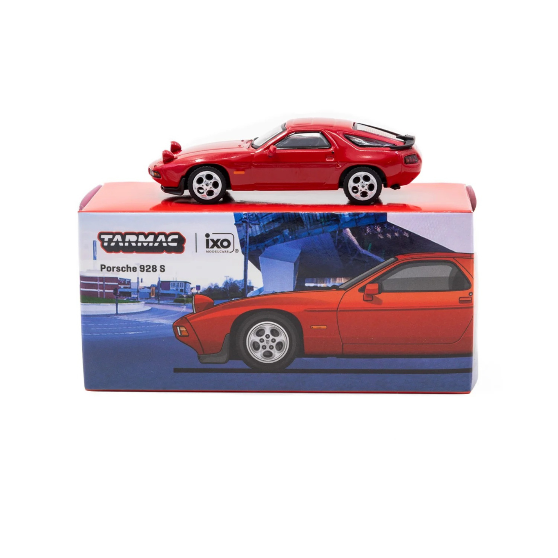 Porsche diecast 928 S, 1:64 Scale (Red) — image 2