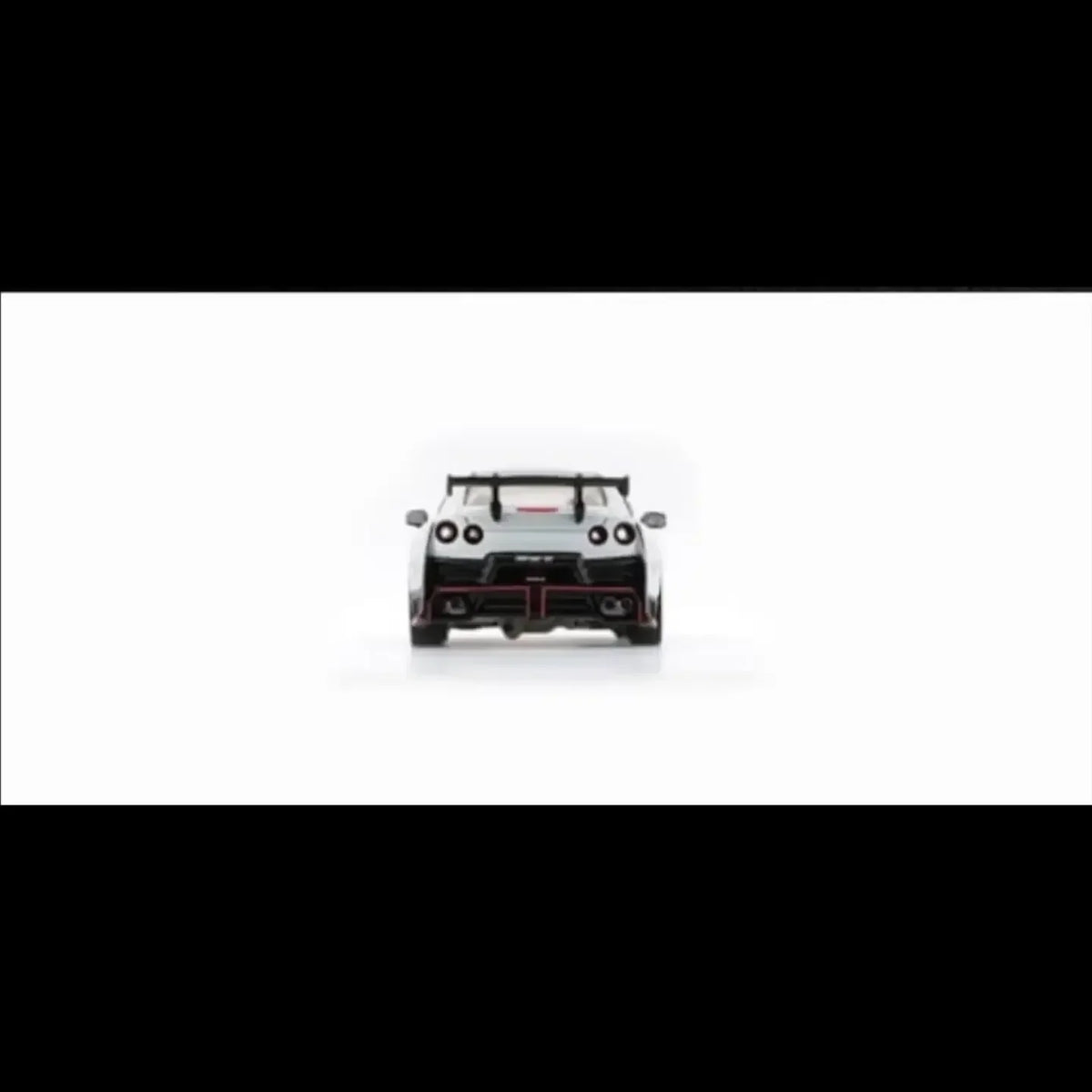 *TMCS 2026* Top Secret 35GT-R White Pearl Matte with Carbon Bonnet, 1:64 Scale — image 5