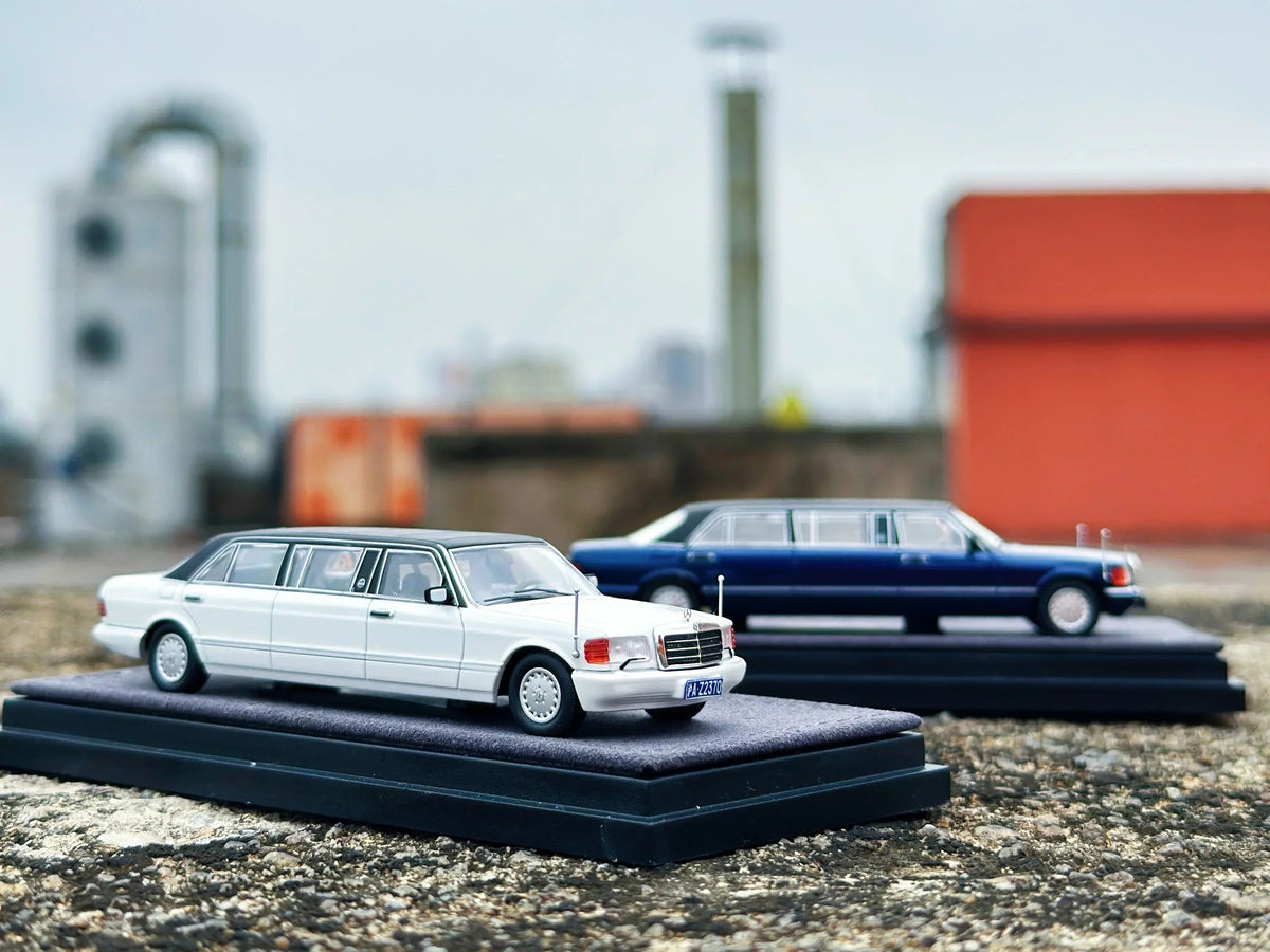 *HEC 2026* Mercedes S-Class W126 44" Limosine Trasco 1000SEL, 1:64 Scale (Blue) — image 12