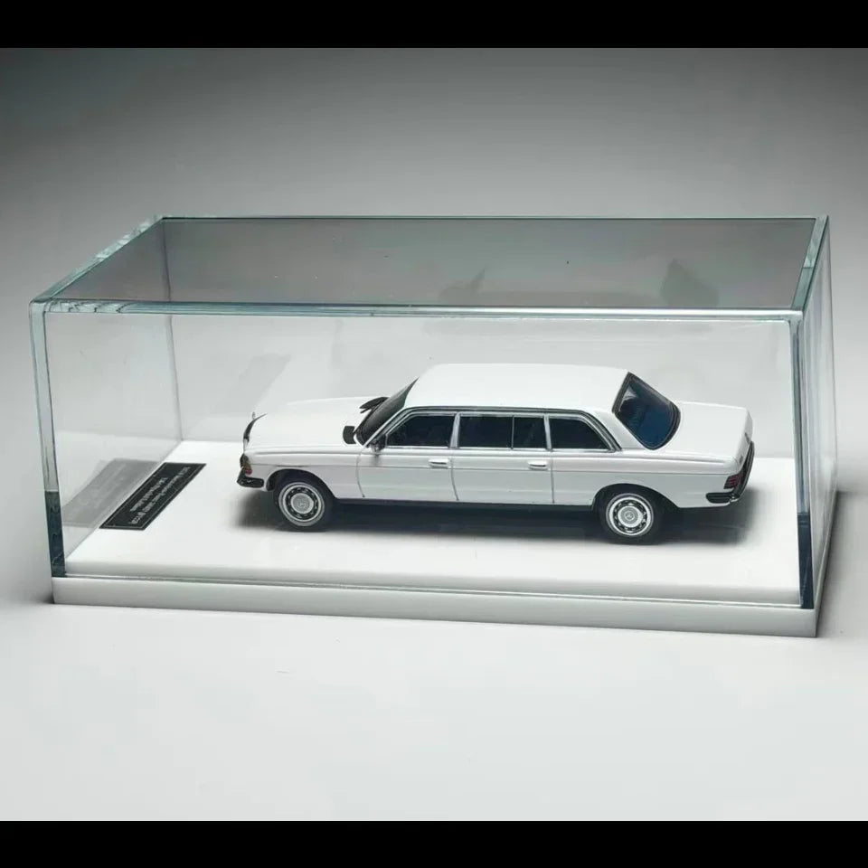 Mercedes Benz W123, 1:64 Scale (White) — image 3