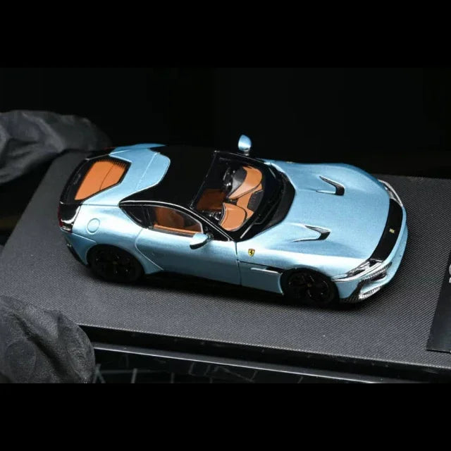 Ferrari 12 Cilindri Coupe (Azzurro California Blue), 1:64 Scale — image 3