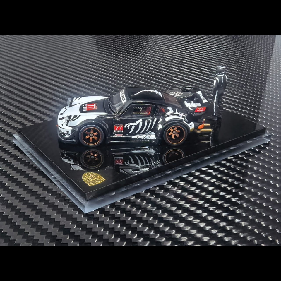*PRE-ORDER* RWB930 GT Wing (Open-Engin & Rear Hoods+Doors, Visible Engine) Skeleton Dinosaur Livery with Figure, 1:64 Scale — image 1
