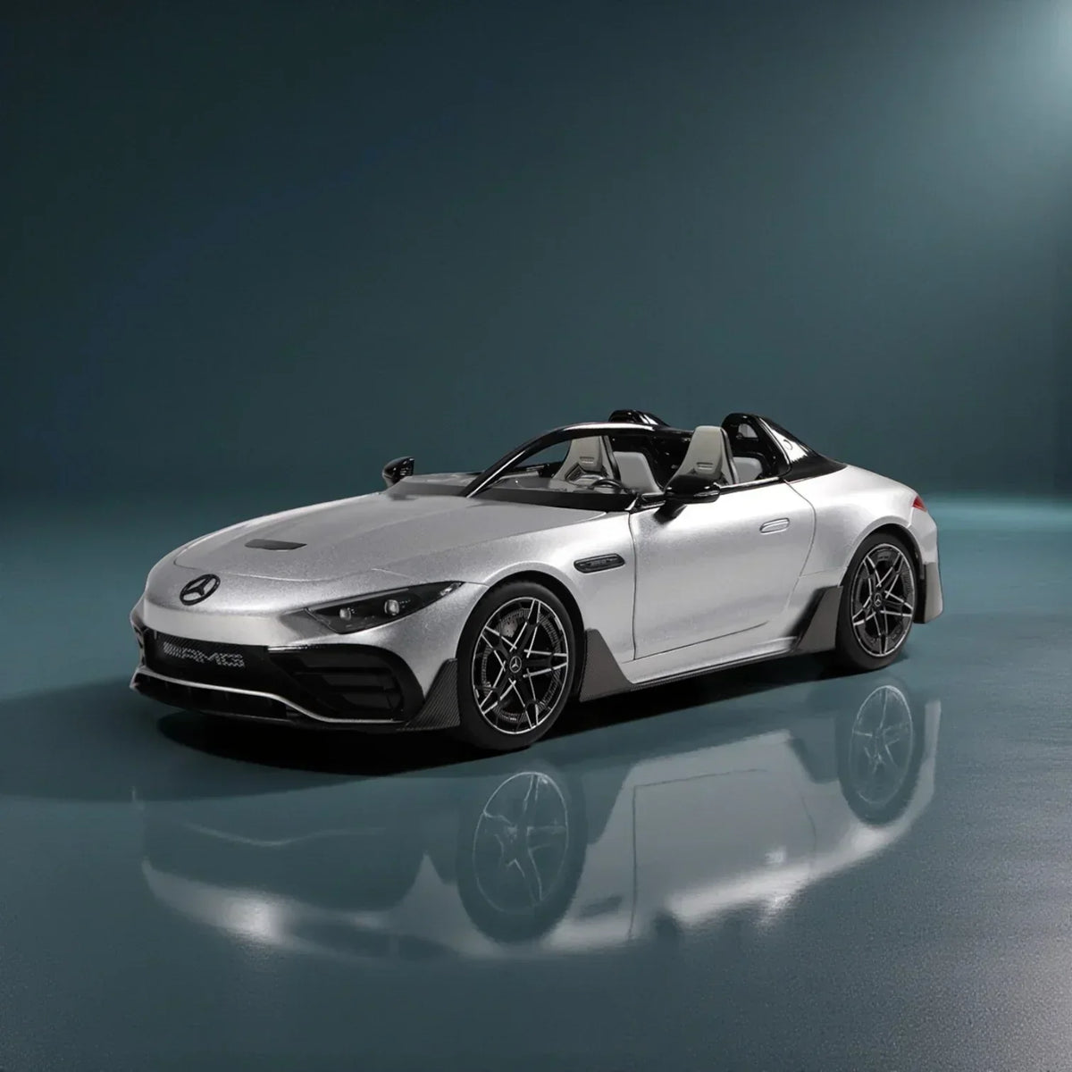 Mercedes-AMG PureSpeed, 1:18 Scale (Silver) — image 1