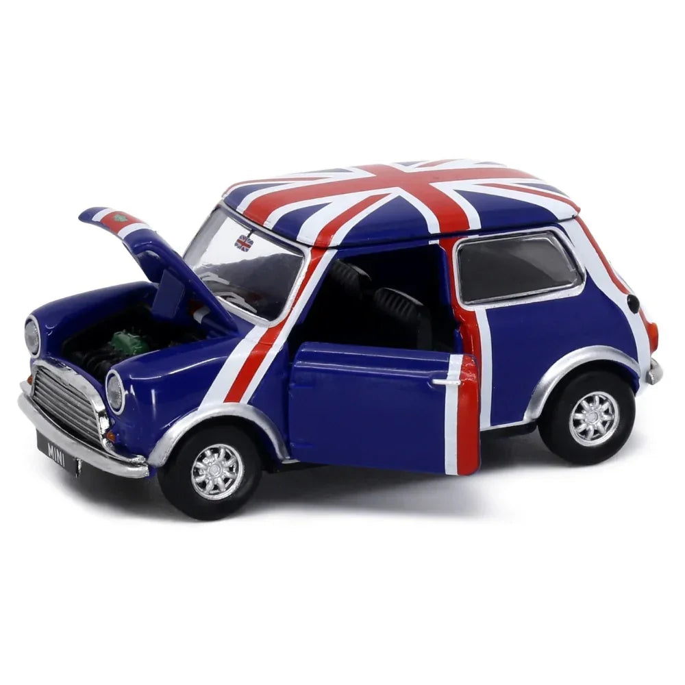 Mini Cooper Union Jack 154 (RHD), 1:50 Scale — image 2