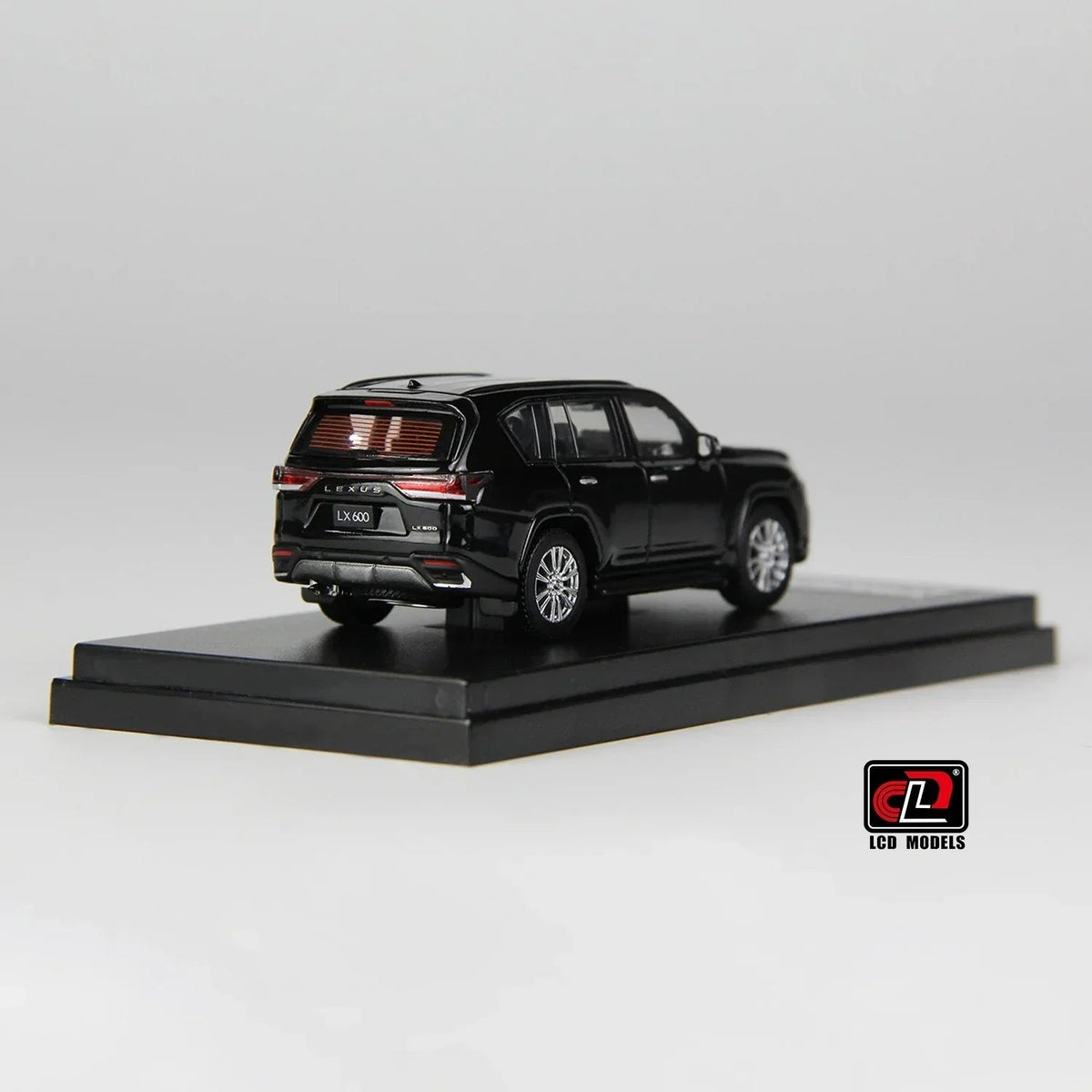 LEXUS LX600, 1:64 Scale (Black) — image 4