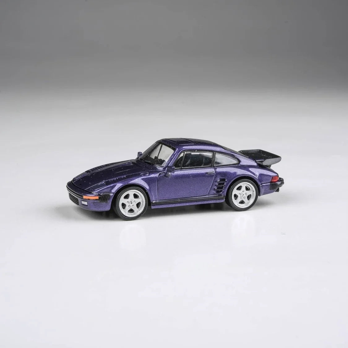 RUF BTR Prussian 1986, 1:64 Scale (Purple) — image 2
