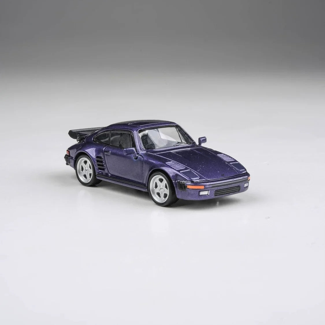 RUF BTR Prussian 1986, 1:64 Scale (Purple) — image 4