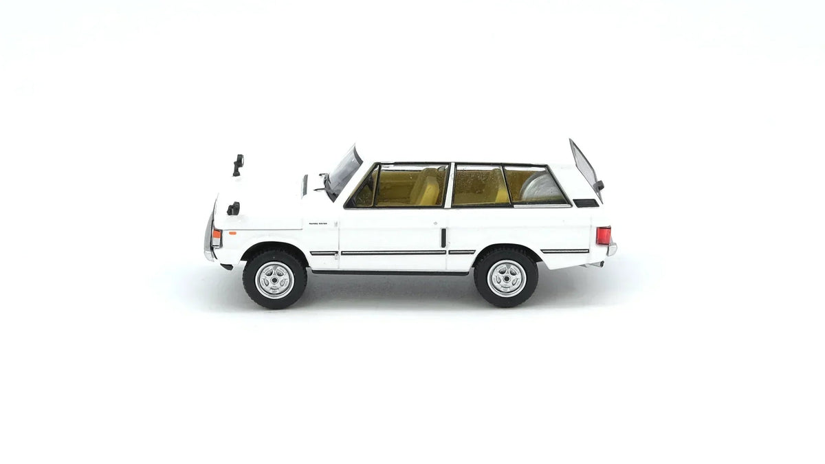 Range Rover Classic, 1:64 Scale ( White) — image 2