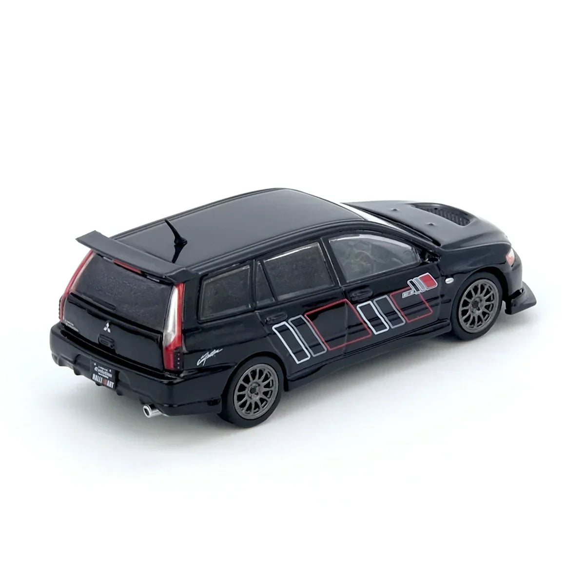 Mitsubishi Lancer Evolution IX Wagon 2005, 1:64 Scale (Black) — image 3