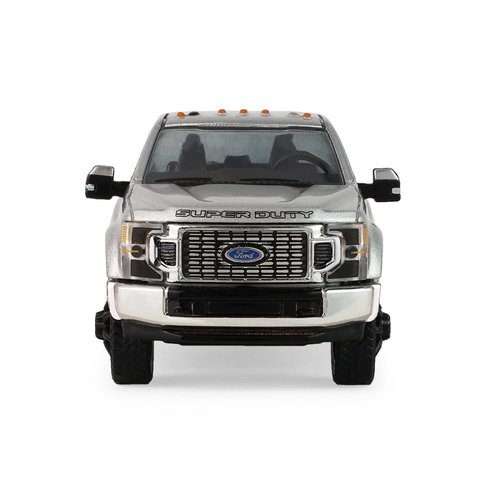 *PRE-ORDER* Auto Mall Series 8 - 2022 Ford F-450 Super Duty, 1:64 Scale (Iconic Silver) — image 7
