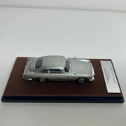 Aston Martin DB5, 1:64 Scale (Silver) — image 6